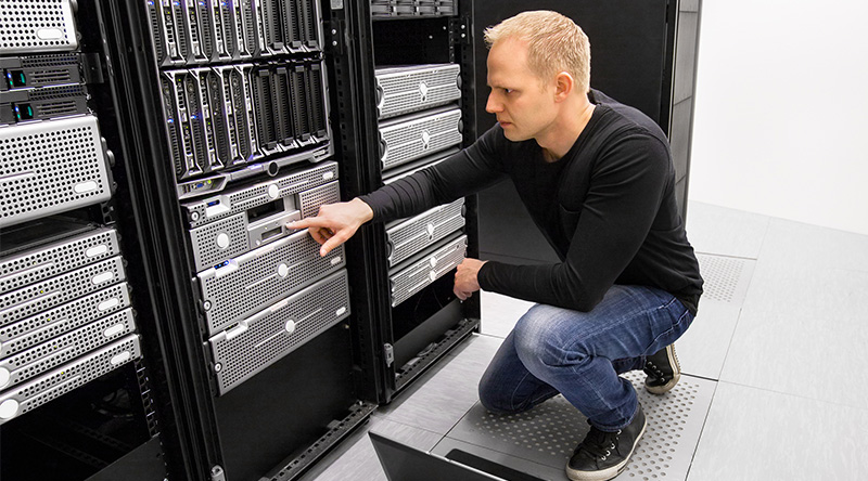 DSTEC - Um dos domínios mais perigosos da Internet é colocado à venda