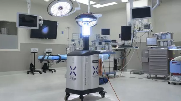 O Xenex também possui um dispositivo que usa luz UV (Foto: Divulgação)
